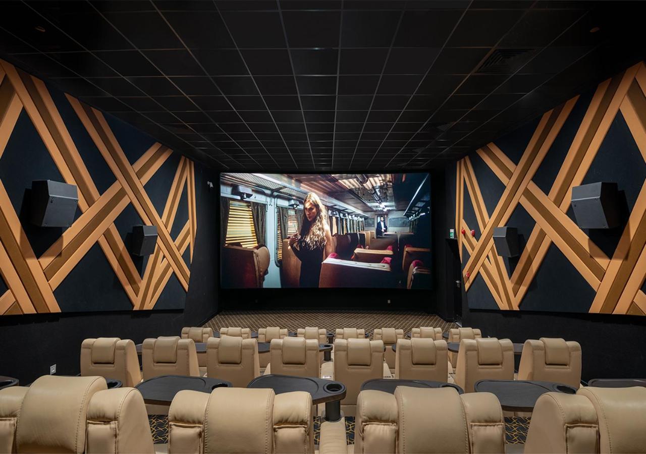 Crystal Inn Hotel - Alamein (Adults Only) El-Alamein Eksteriør billede The interior of a typical movie theater